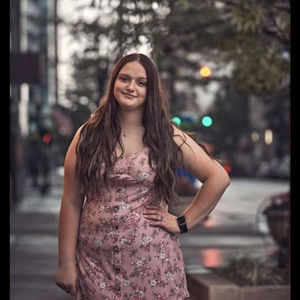 Meet your Posher, Lacey